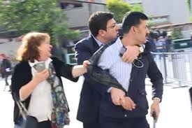 Dilek dündar @dilektd who has been banned from travel for the past 2.5 years said, i'm held hostage against my. Can Dundar A Adliye Bahcesinde Silahli Saldiri Evrensel