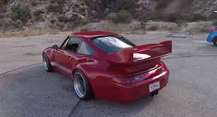 Guntherwerks 400r Is A Wide Body Porsche 993 With Gt3 Rs Levels Of Performance Carscoops Porsche 993 Porsche Wide Body