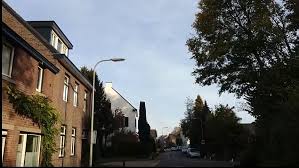 Maybe you would like to learn more about one of these? Vliegveld Maastricht Mag Groeien Als Overlast Afneemt Maar Dat Gaat Niet Iedereen Ver Genoeg De Pannen Vliegen Er Hier Af Eenvandaag