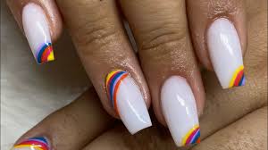 Uñas acrílicas blancas uñas acrilicas cortas. Unas Acrilicas Blancas Con Arcoiris Youtube