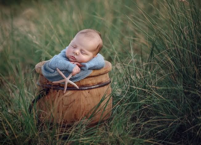 Arsip Potret Bayi - Fotografi Karen Wiltshire