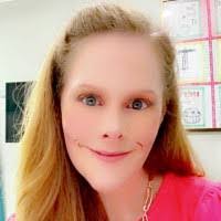 Carrie Yager's Instagram, Twitter & Facebook