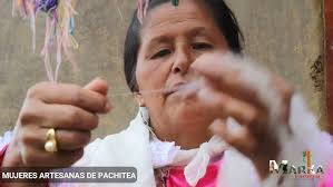 MUJERES ARTESANAS DE PACHITEA