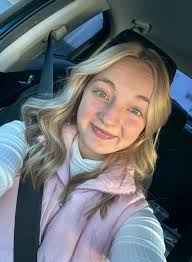 Summer nanny job in Roanoke area