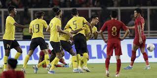 Final sepak bola di pagelaran panas, satu pemain… karang taruna kabupaten cianjur juara satu sepak… setelah peluit panjang ditiupkan, sebagian besar suporter timas indonesia ke luar dari stadion. Sengit Ini 5 Duel Timnas Indonesia Vs Malaysia Yang Paling Panas Dalam 10 Tahun Terakhir Bola Net