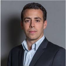 Jesse Gossett's Instagram, Twitter & Facebook