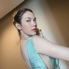 @hahaha555wa #thundernstorm #ทีมสายฟ้า #ทีมพายุ #สายฟ้าพายุ #hahaha555wa #ladiiprang #demi_deane #หมากคิม #แมทภีรนีย์ #อั้มพัชราภา #ใหม่ดาวิกา #เบล. Ig à¹à¸¡à¸— à¸  à¸£à¸™ à¸¢ à¸„à¸‡à¹„à¸—à¸¢ The Inspiration Is Drawn By Capri And Its Luxuriou