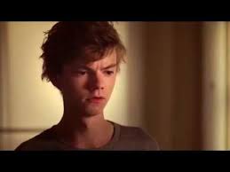 Thomas Brodie Sangster Bleeding Out Youtube Thomas Sangster Thomas Brodie Sangster My Left Hand Man