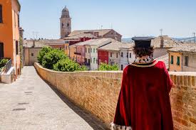 Mondolfo e il lungomare di Marotta. Il mare unisce le terre che divide -  KRONOSTORIES - Un progetto di Osvaldo Bevilacqua