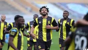 أن الحلول إثبات لوجودين ، بخلاف الاتحاد فهو إثبات لوجود واحد. Ø§Ù„Ø§ØªØ­Ø§Ø¯ Ø§Ù„Ù…Ù†ØªØ´ÙŠ ÙŠÙˆØ§Ø¬Ù‡ Ø¶Ù…Ùƒ Ù…ØªØ°ÙŠÙ„ Ø§Ù„Ø¯ÙˆØ±ÙŠ Ø§Ù„Ø³Ø¹ÙˆØ¯ÙŠ In 2021 Fashion Academic Dress