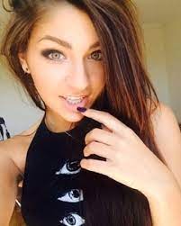 Moving on, andrea was linked with youtuber jack gilinskyduring early 2015. How Old Is Andrea Russett Proprofs Quiz