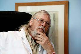 Jun 03, 2021 · irrités, didier raoult et son collègue français le professeur eric chabrière ont tout d'abord traité elisabeth bik de différents qualificatifs dénigrants et mis en cause sa probité. Societe Coronavirus Les Quatre Verites Du Professeur Marseillais Didier Raoult La Provence