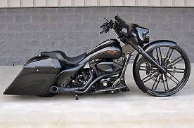 Harley Davidson Touring 2010 Street Glide Bagger 1 Of A Kind 30 Wheel Over Harley Davidson Motorcycles Street Glide Street Glide Harley Custom Street Glide