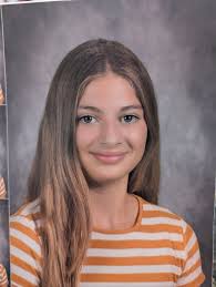 How did my babies get so grown up. Ethan reminds me of Jason Crossley all  the time and Claira reminds me of a mixture of Mikaela Crossley and Marian  Crossley First day