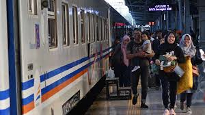 Kereta api yang berhenti di stasiun lempuyangan adalah ka logawa, gaya baru malam, pasundan, kahuripan, bengawan, joglokerto, jaka tingkir, prameks, gajahwong, bogowonto, krakatau dan sritanjung. Pt Kai Tiket Kereta Api Yogyakarta Dan Solo Masih Tersedia Travel Tempo Co