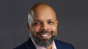 Shyra Brown's Instagram, Twitter & Facebook