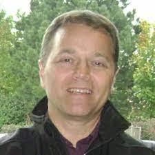 Dan Farwell's Instagram, Twitter & Facebook