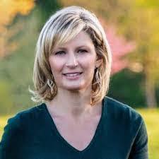 Kathryn Beed's Instagram, Twitter & Facebook