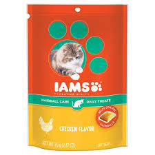 I only feed dry food, because i think that dry cat food is healthier for the animal's teeth and oral care. Iams Cat Food Review 2021 Cat Mania Reviews