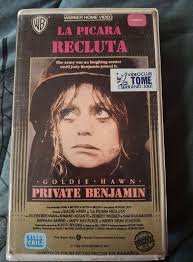 😊💕 One of my favorite movies, especially this scene between Eileen &  Goldie