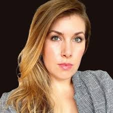 Stefanie Patterson's Instagram, Twitter & Facebook