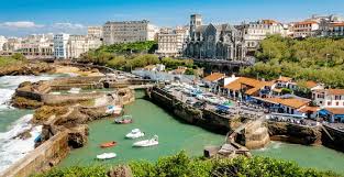 What is the distance from biarritz airport to the centre of biarritz? Dax To Biarritz By Train From 6 20 Tgv Tickets Times Trainline