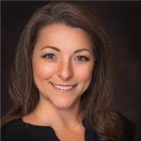 Kelly Gebhardt's Instagram, Twitter & Facebook