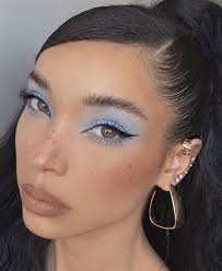 Black And Light Blue Eyeshadow Looks Stylegps Ideas For Blue Eyeshadow Looks In 2020 Blue Eyeshadow Looks Blue Eyeliner Makeup Blue Eyeshadow For Brown Eyes