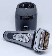 This model also has a travel lock function, . Braun 9385cc 9390cc Review Is The New Series 9 Better Shavercheck