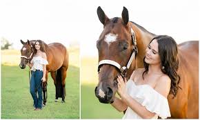 Grace Roberts With Her Aqha Gelding Mr Tall Dark N Hot Lefty At Alyse Roberts Performance Horses In Tuttle Oklahom Horses Equine Photography Quarter Horse