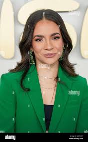 Julia james 5 hi-res stock photography and images