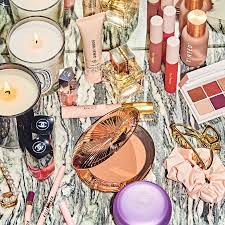 18 Best Makeup Products Essentials Of 2021 Beauty Awards Glamour