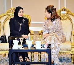 Kekal Anggun Mempesona Sultanah Nur Zahirah Sambut Ulang Tahun Kelahiran Ke 47 Nona