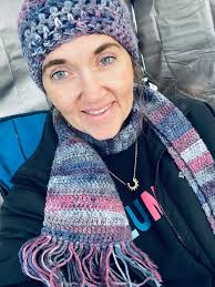 The coldness of the weather gave me a dressing code for today. In this  season, remember to love who loves and forget who forgets you. Have fun. Do  not waste your time