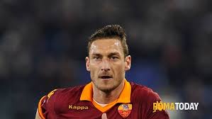 Scarica subito la foto tempo per un nuovo taglio di capelli. Totti Sogna Il Mondiale A 40 Anni Zoff Lo Convocherei Subito