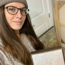 April Coots's Instagram, Twitter & Facebook