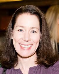 Kari Potts's Instagram, Twitter & Facebook