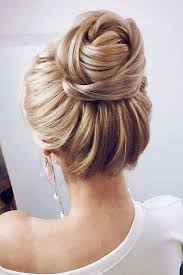 Learn everything you want about hairstyles with the wikihow hairstyles category. Pretty Bridal Hair Updos Arabia Weddings