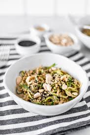 Check spelling or type a new query. Pasta De Zucchini Con Salsa Tailandesa Cravings Journal