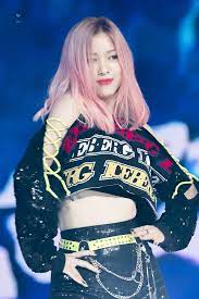 Itzy Pics On Twitter Kpop Girls Girl Itzy