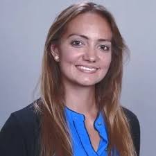 Amanda Pearman's Instagram, Twitter & Facebook