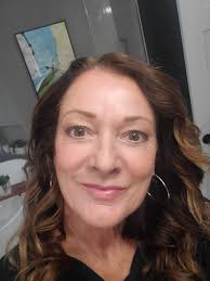 👋Hi, hello, what's up? Sarah with Be Well Blends here! I'm so excited to  be part of Jennarations warehouse sale this weekend where I'll introduce a  TON of new products, BUT, I