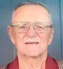 Warren Hoffman's Instagram, Twitter & Facebook