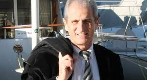 Afp, publié le mercredi 05 mai 2021 à 13h19. A Toulon Hubert Falco Repart Grand Favori