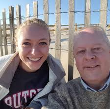 What was the name of the card and gift store in Loehmann's Plaza in East  Brunswick, NJ?