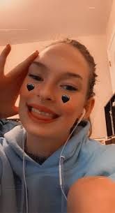 Show me your smiley piercing I'm getting mine next week!! 🤓