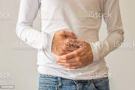 Photo Libre De Droit De Jeune Homme Souffrant De Maux Destomac Diarrhée  Constipation Reflux Acide Indigestion Nausées Banque D'images Et Plus  D'images Libres De Droit De Avoir Faim - Istock