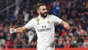 Born in lyon, benzema began his senior career with hometown club olympique lyonnais in 2005, contributing sporadically to three ligue 1 title wins. Zhal Teh Kto Otkryl Benzema Dlya Sebya Tolko V Poslednie Nedeli Karim Bolshe Ne Igrok Vtorogo Plana Chempionat Ispanii