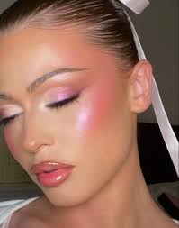 52 Makeup ideas in 2025