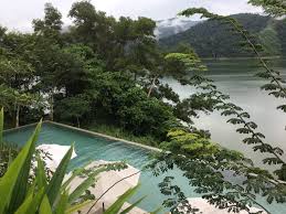 What does the belum rainforest resort look like ? Azlanii Room Belum Rainforest